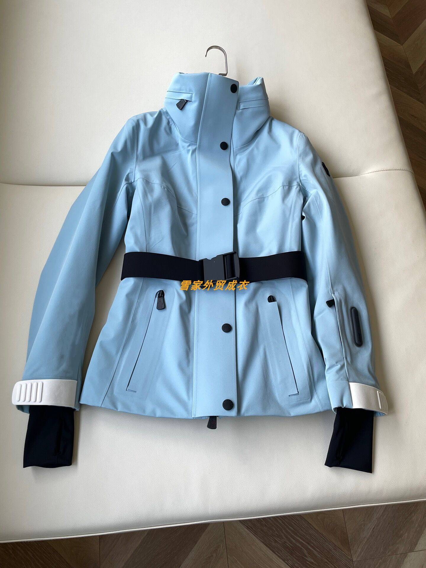The annual is heavy!Ski clothing series classic waterproof fabric gelatin technology