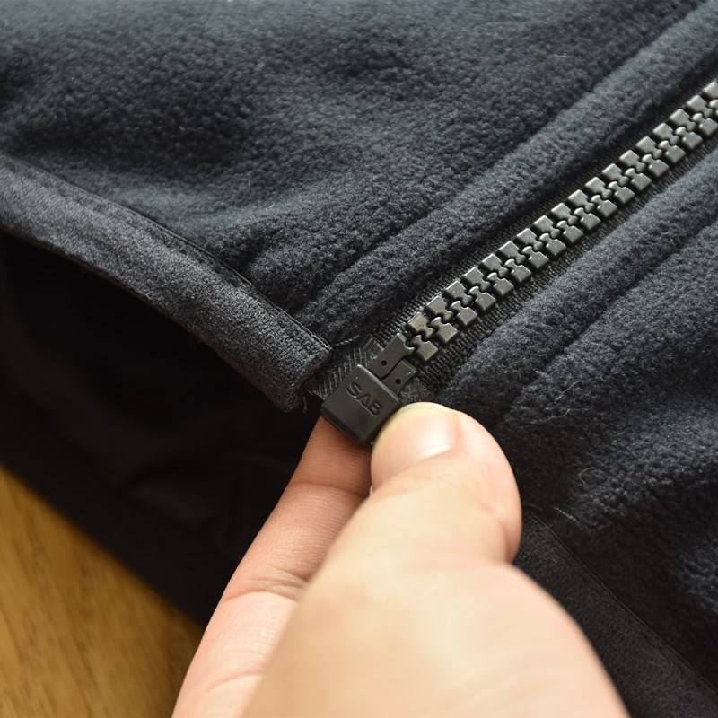 One clothes three wearing outdoor casual hooded down jackets