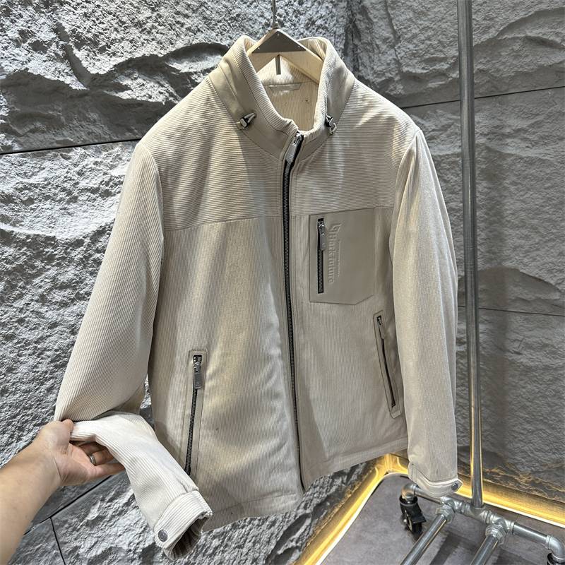 Men's fashion stands lightly down jacket