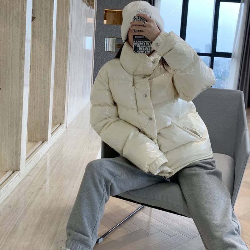 M family star Li Qin, the same Korean version of the new winter down jacket