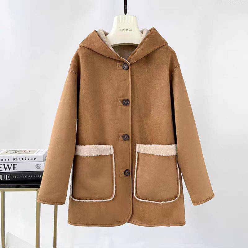 Brand women's clothing with a down jacket sweater shirt skirt skirt coat set
