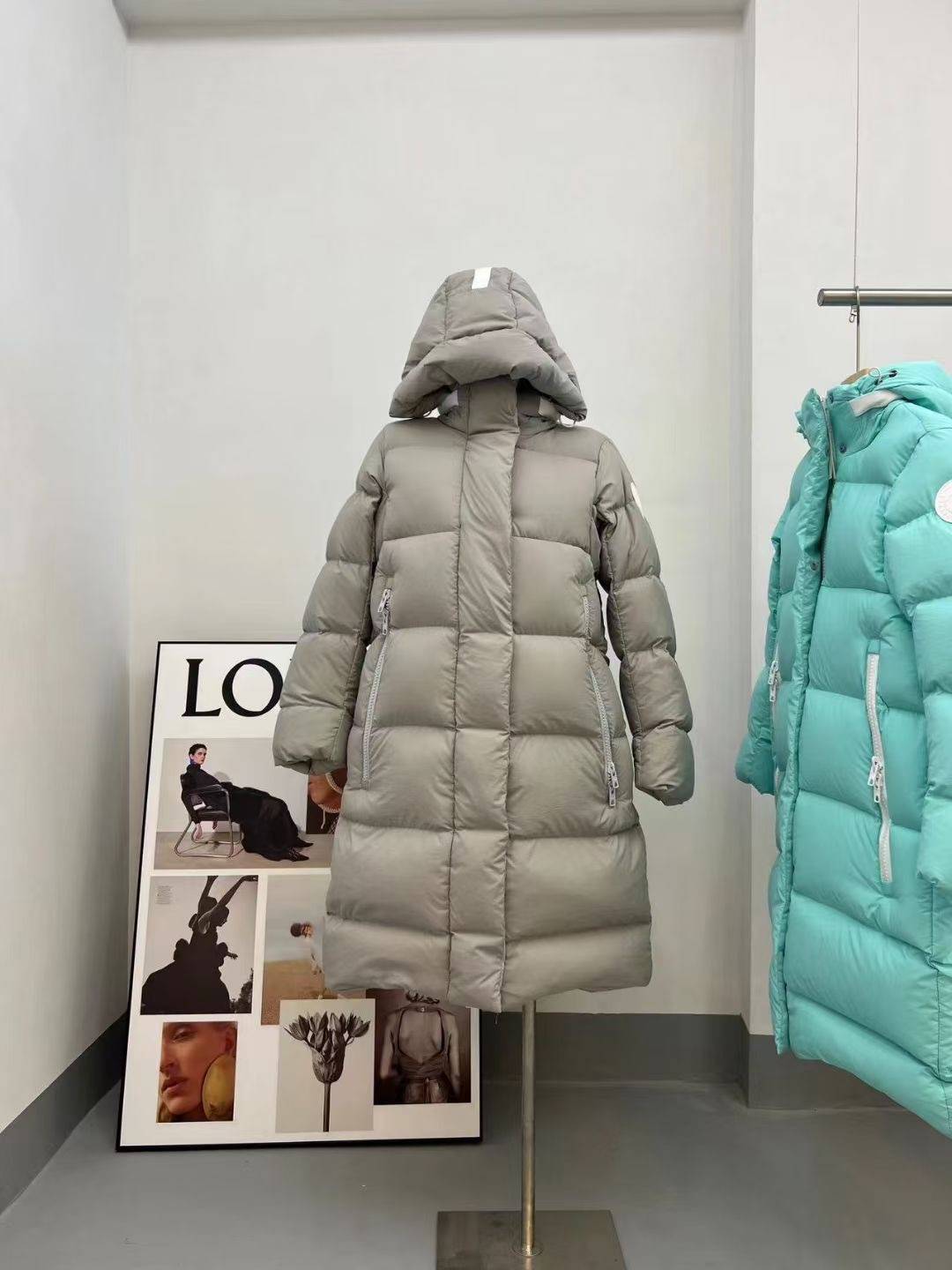 2023 Last year, the new goose down jacket women were thin in winter 90 white duck down super beautiful men and women