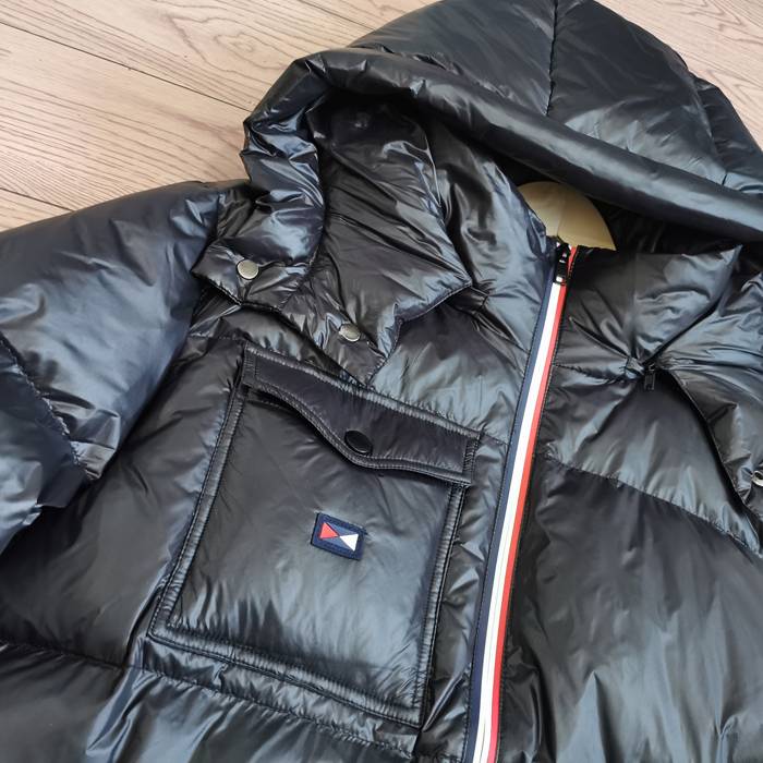 Counter brand men's black fluffy thick and warm down jacket waterproof windproof hooded jacket 23 winter new model