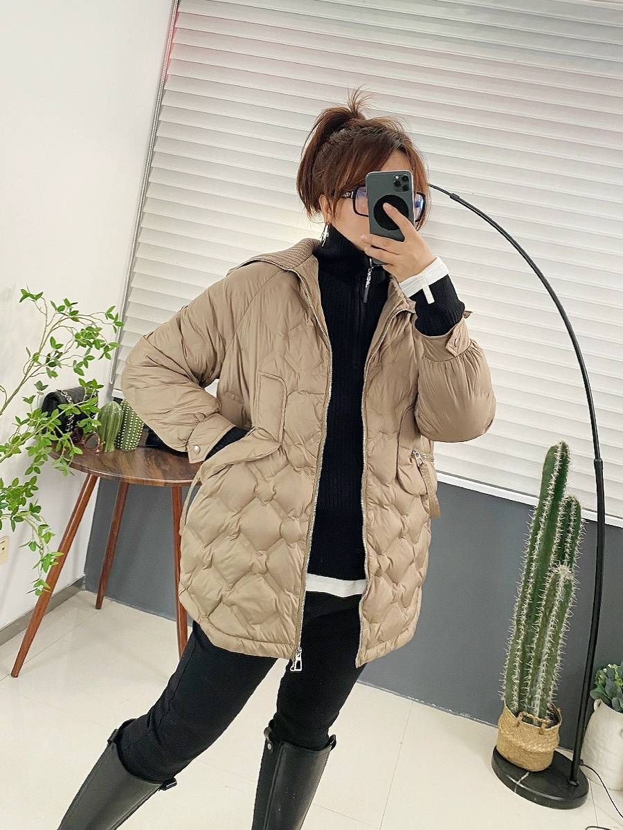 European goods knitted collar stitching design feel down jacket large size
