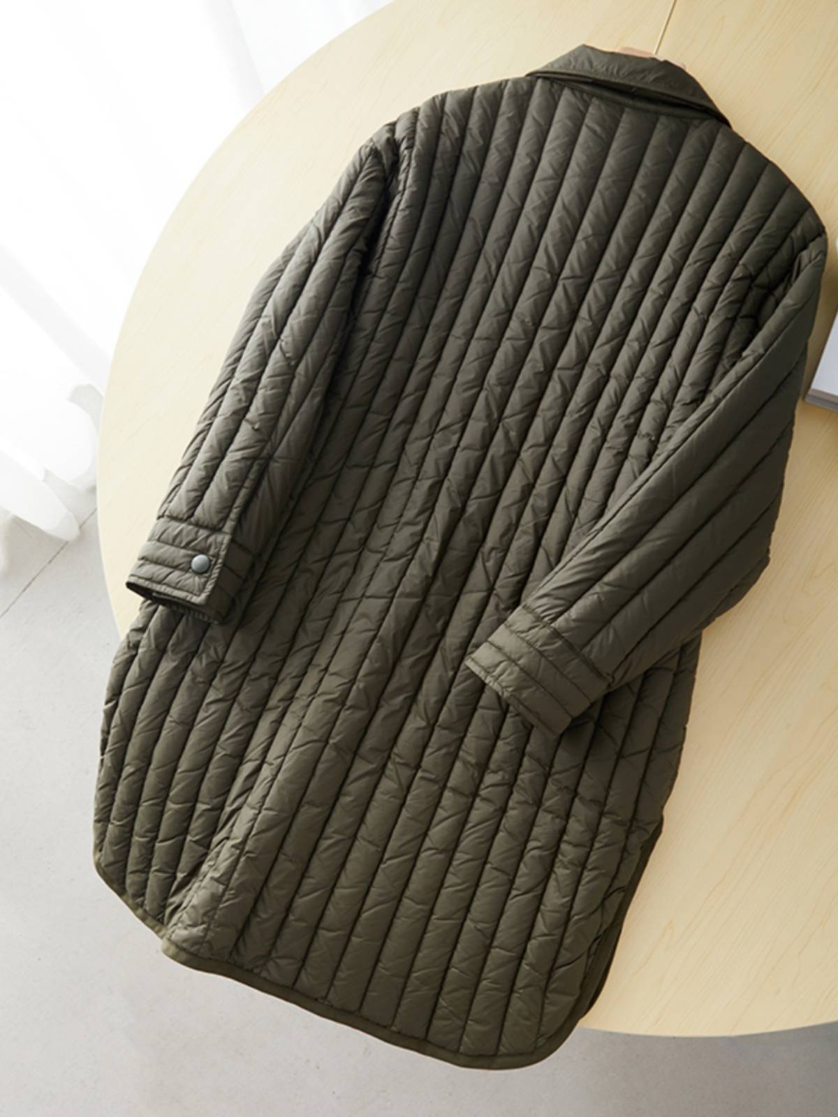 Light and warm 90%white duck down jacket coat jacket