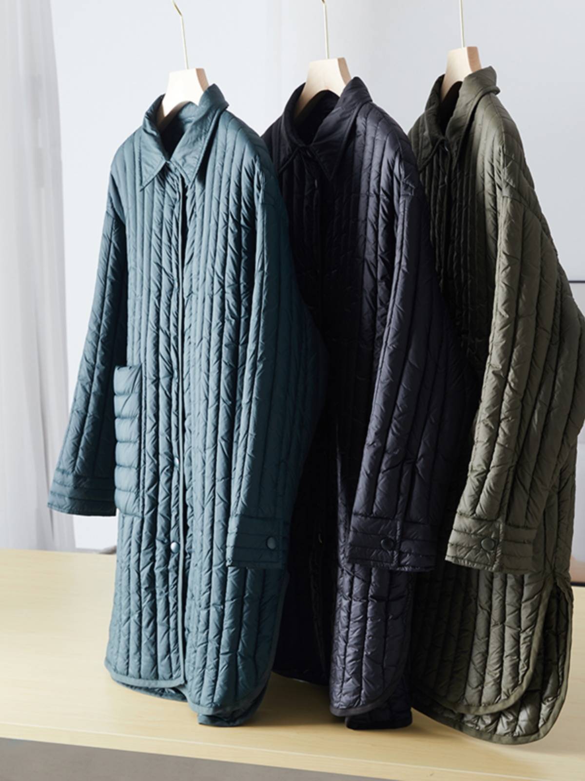 Light and warm 90%white duck down jacket coat jacket