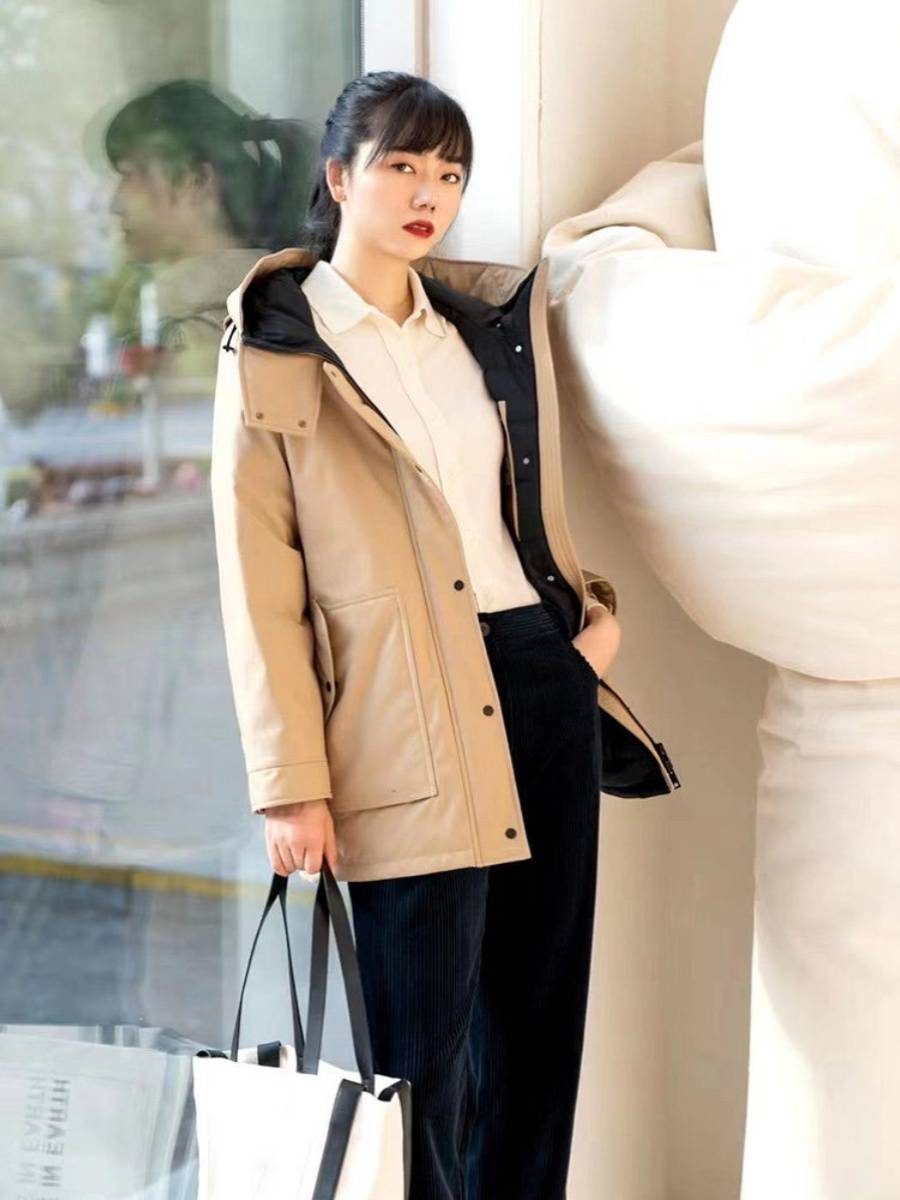 85 wool 15 real silk+90%white goose down jacket