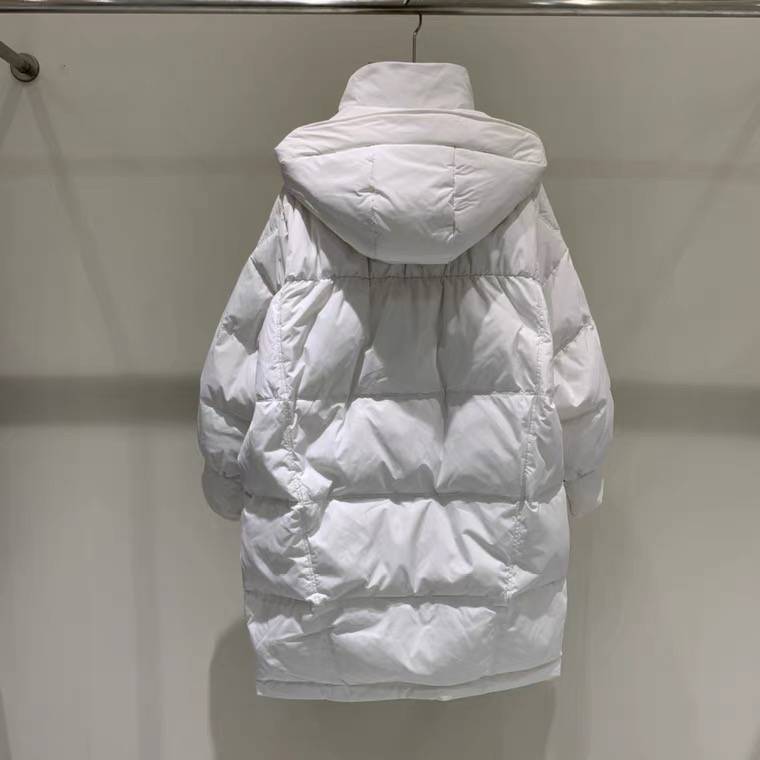 Counter withdrawn from the tail single big -name women's clothing!Winter fashion down jacket DGW110411