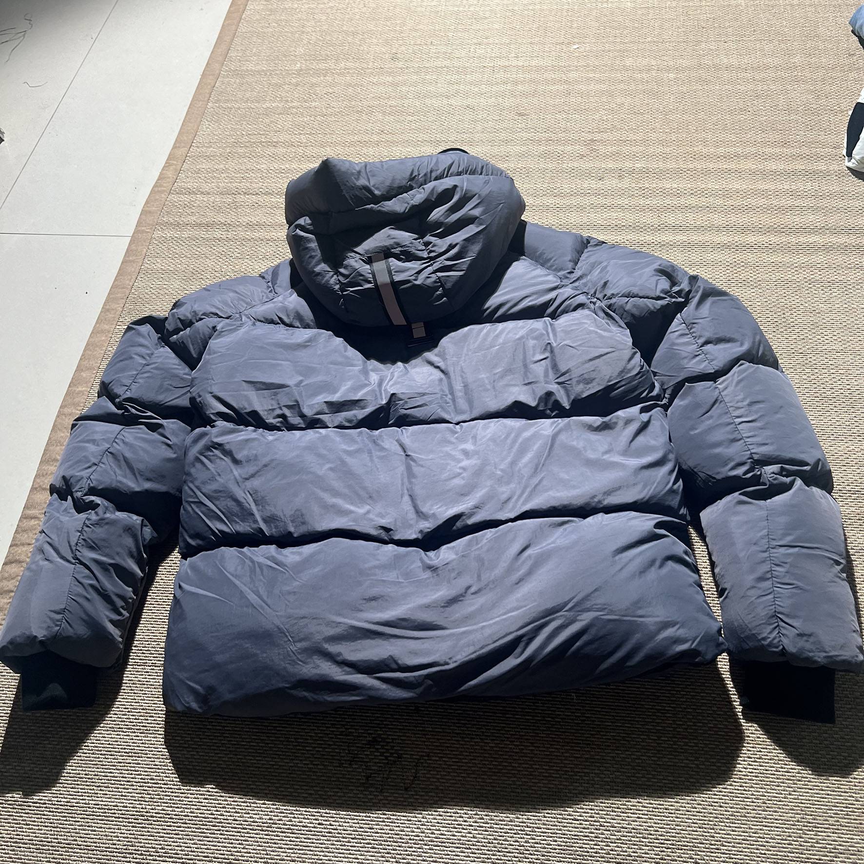 Soft thick thick warm warmth, comfortable short down jacket