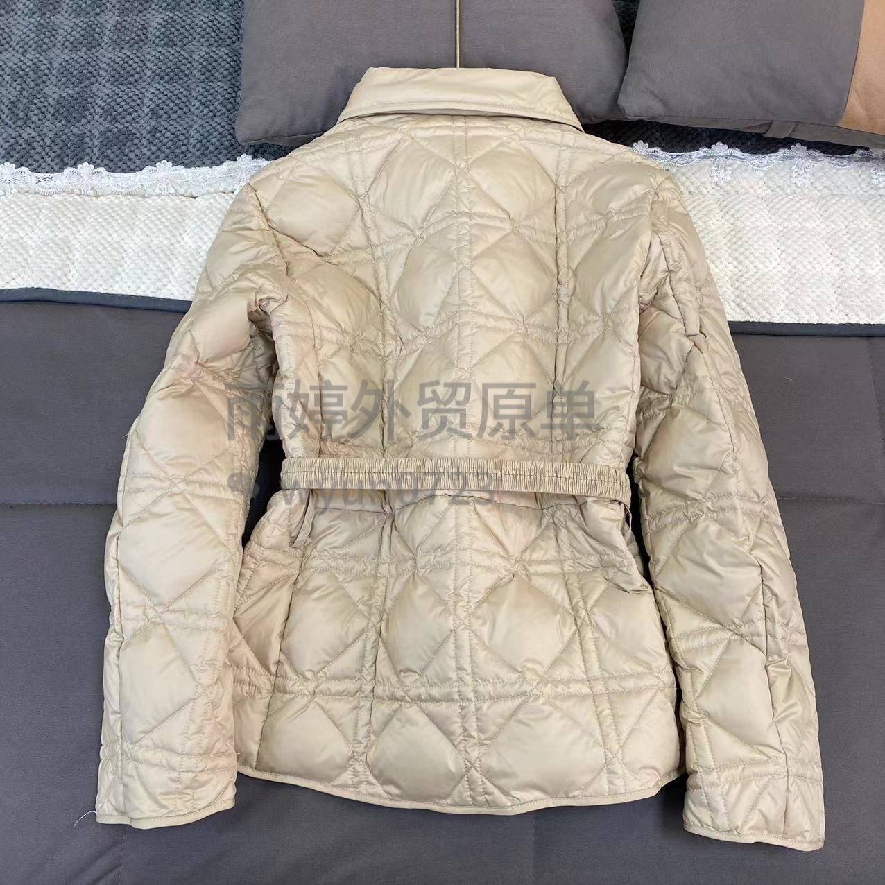 Spot Light down jacket 23 years of autumn and winter new band routine models