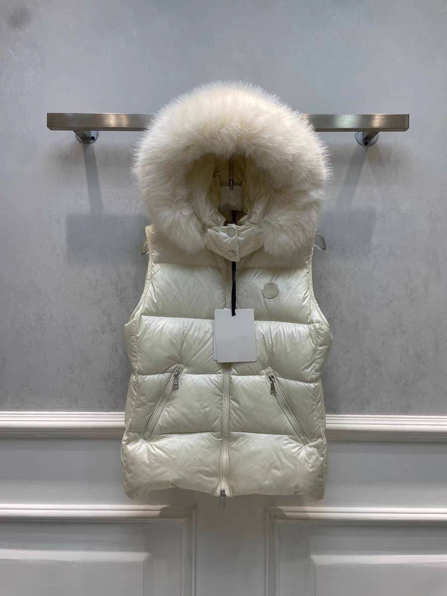 Ding version of the new product 2023 autumn and winter down jacket female short vest jacket thickened hair collar hooded vest