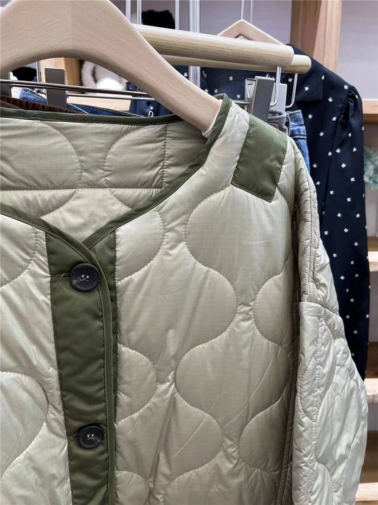 Large -profile sewing light -thin cotton jacket