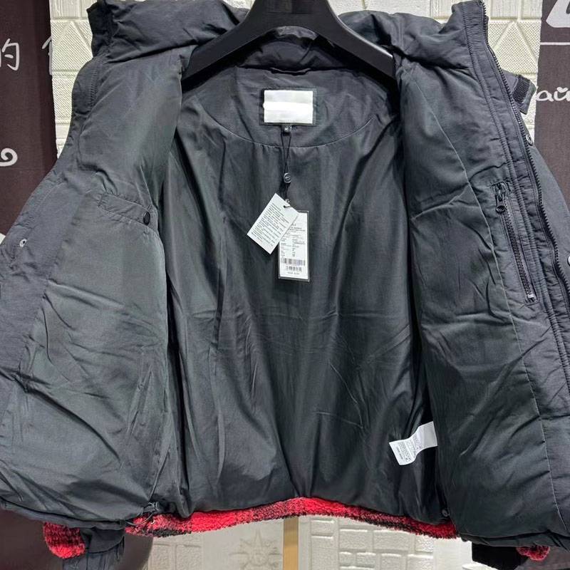 Men's fashion hooded stitching fabric down jacket