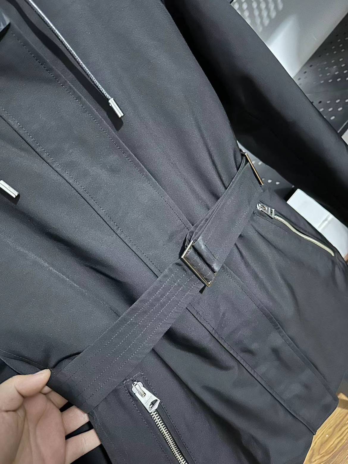 Exit the original Canadian single medium -length lady, disassembled the endow, one -in -one self -slim down and thin down jacket