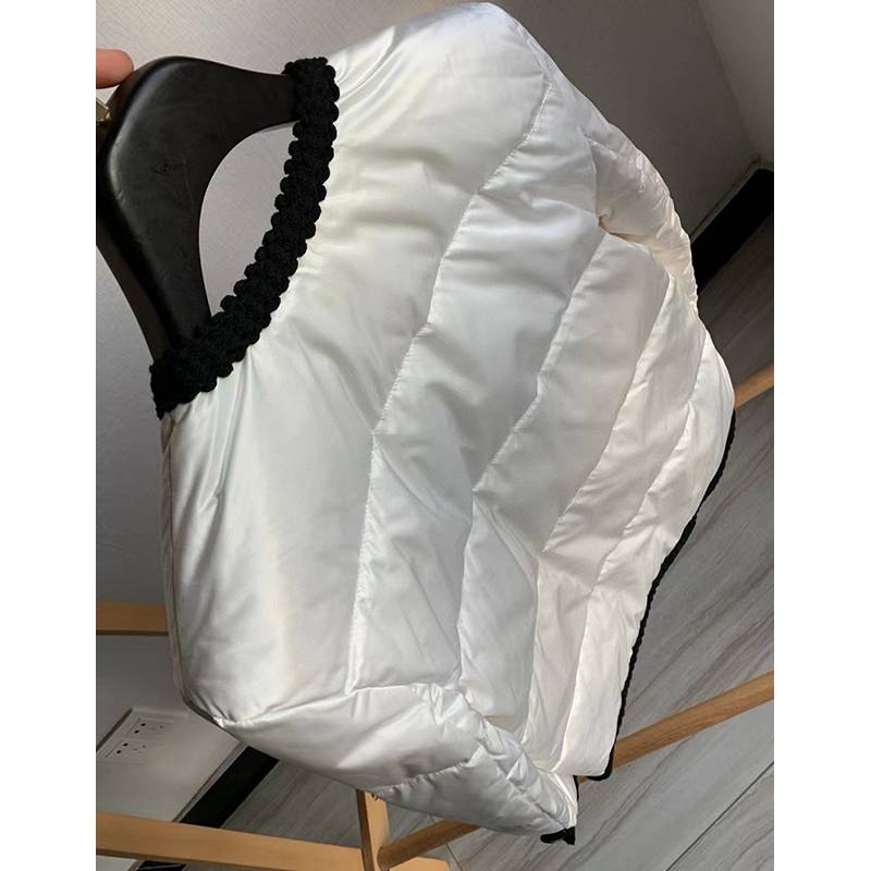 2023 Winter new small incense wind down jacket female autumn white duck down outer set female