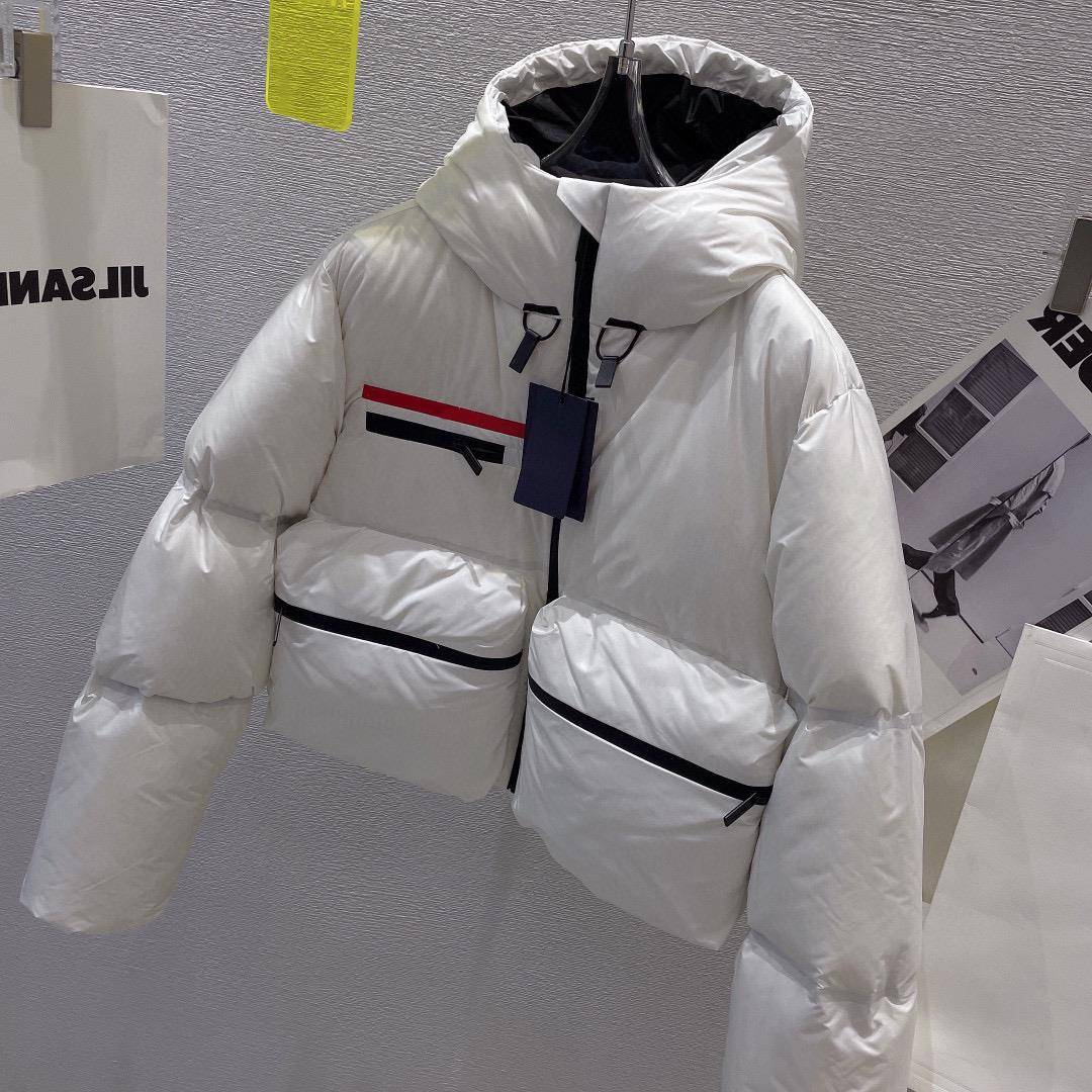 Host of hooded pocket bread jacket