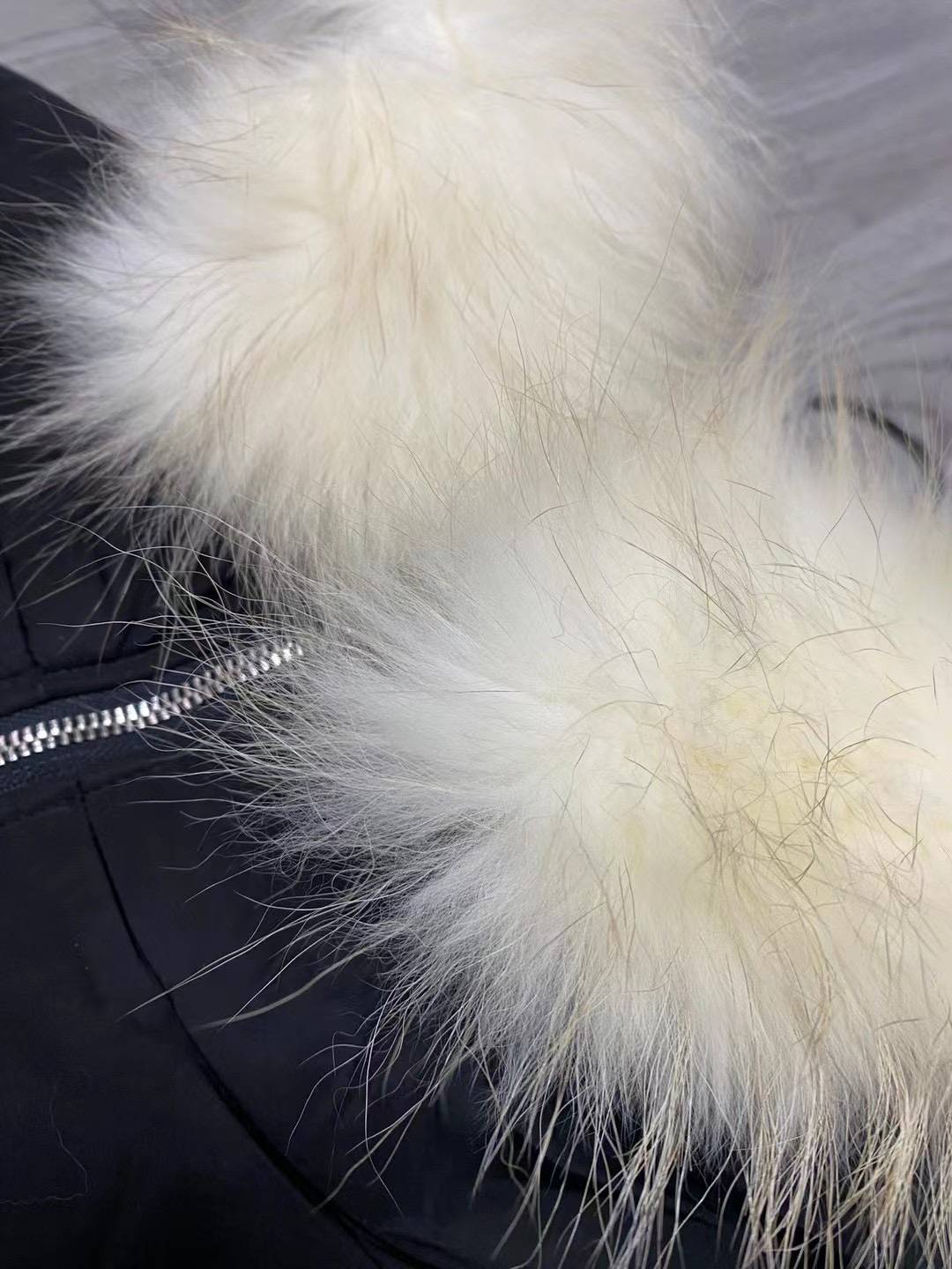 Ai Mu's original single cocoon -type hooded fur collar casual mid -length 90 white duck down down jacket