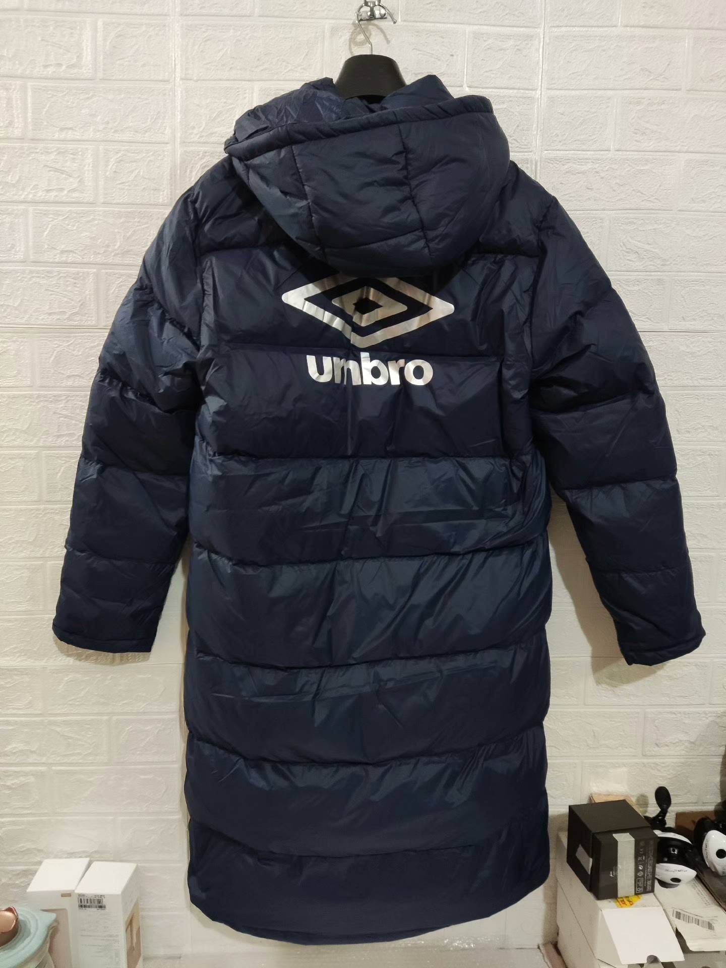 Umbro Yinbao Winter Men's Women and Women Same Cold Duck Pozoats Warm Thickening Mid -long down jacket UO2