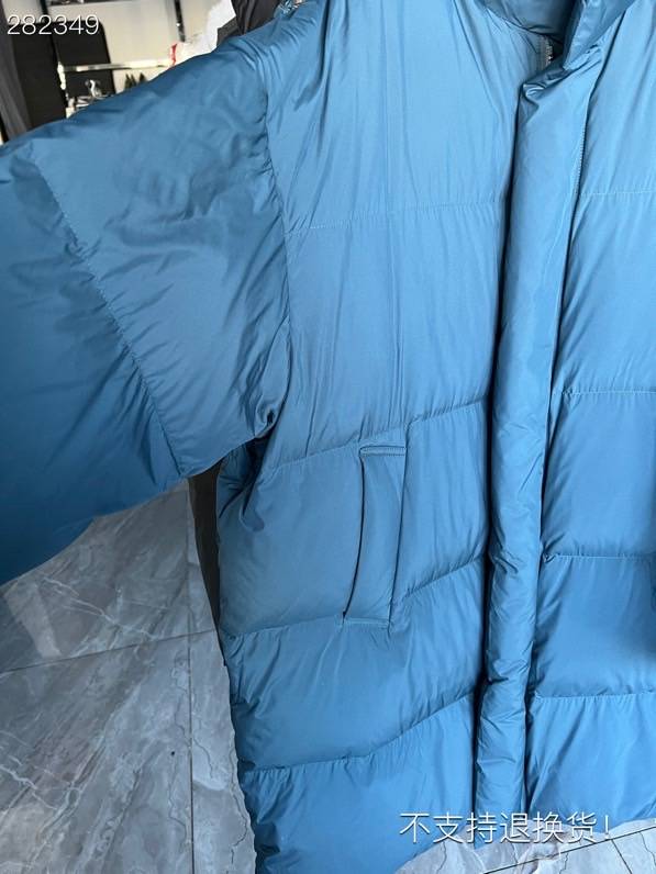 Exit the original single Oversize, the original single version of the Dongdamen, the loose big version of the long, long collar duck down jacket female