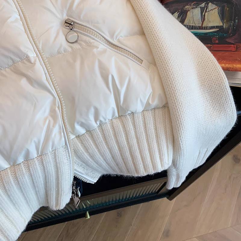 New foreign niche stitching white knitted leisure