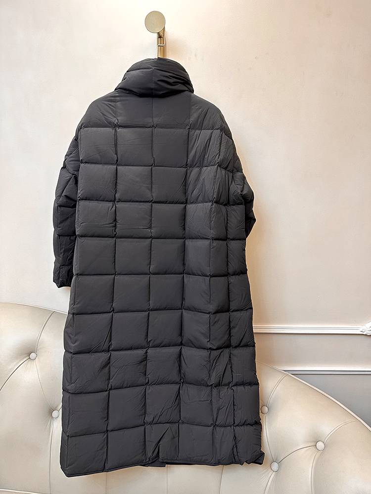 Middle -length stand -up collar tall goose velvet down jacket