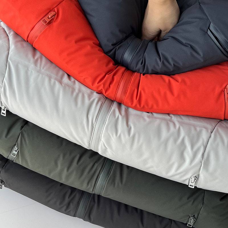 Loose leisure, warm and pressing rubber hooded outer case female