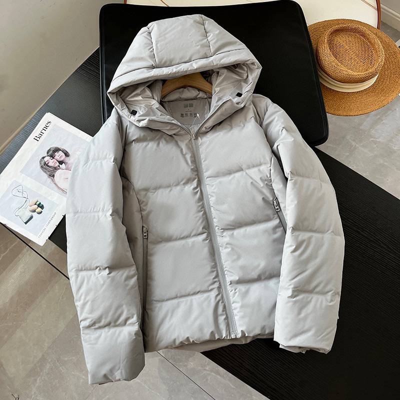 Loose leisure, warm and pressing rubber hooded outer case female