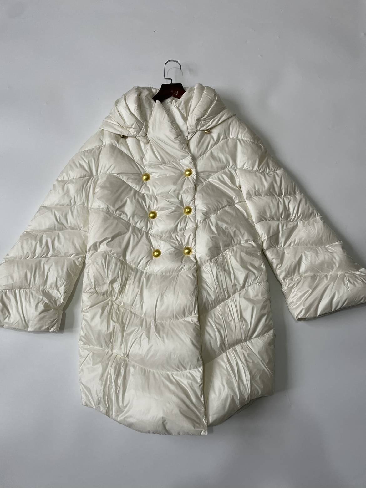 Rare cattle goods, warm quilt, goose down goose down fashion design silhouette design long -sleeved goose down jacket
