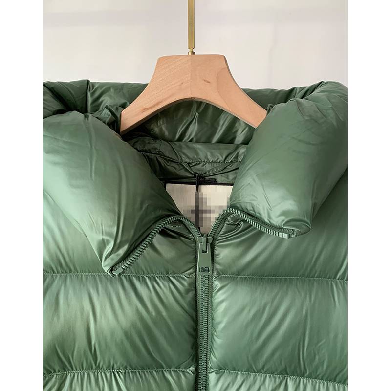 2023 Winter new Italian puppy can degrade fabric hats, zipper, geese velvet down jacket women