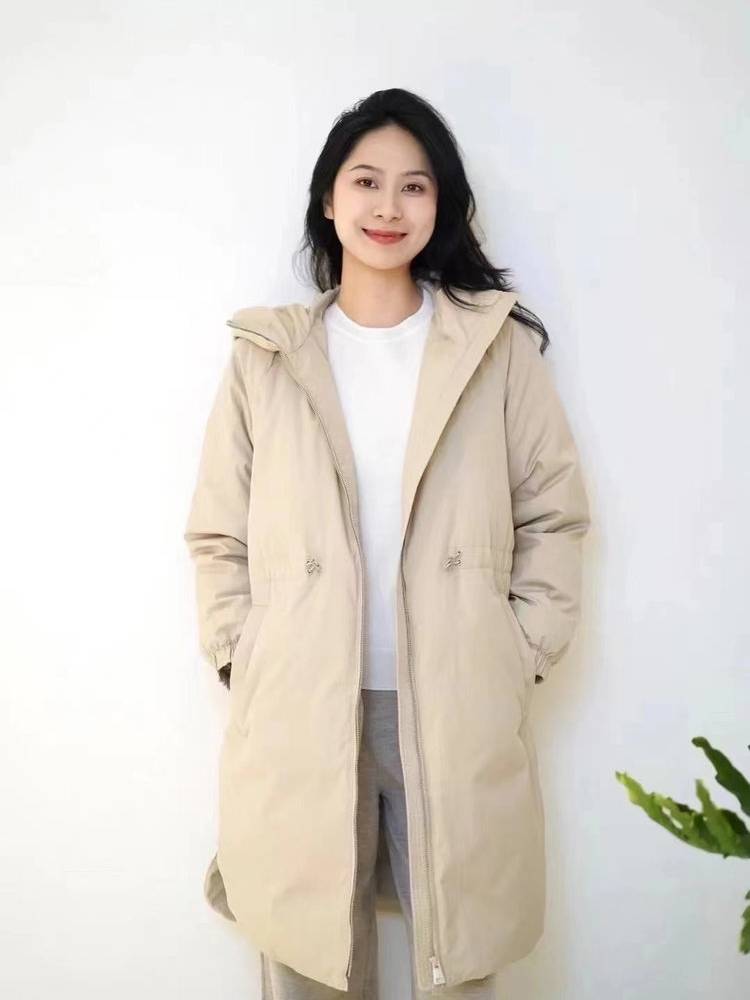 90 white goose down medium long down jacket