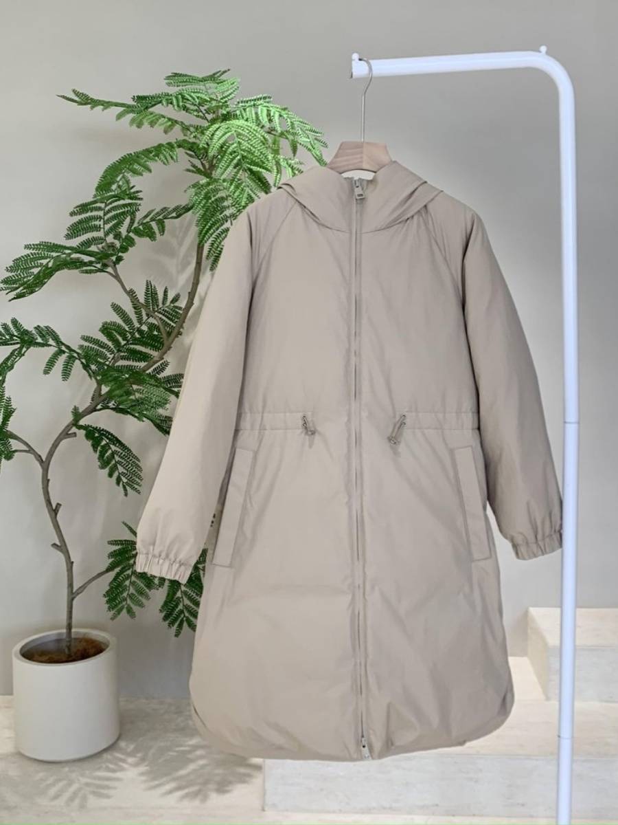 90 white goose down medium long down jacket