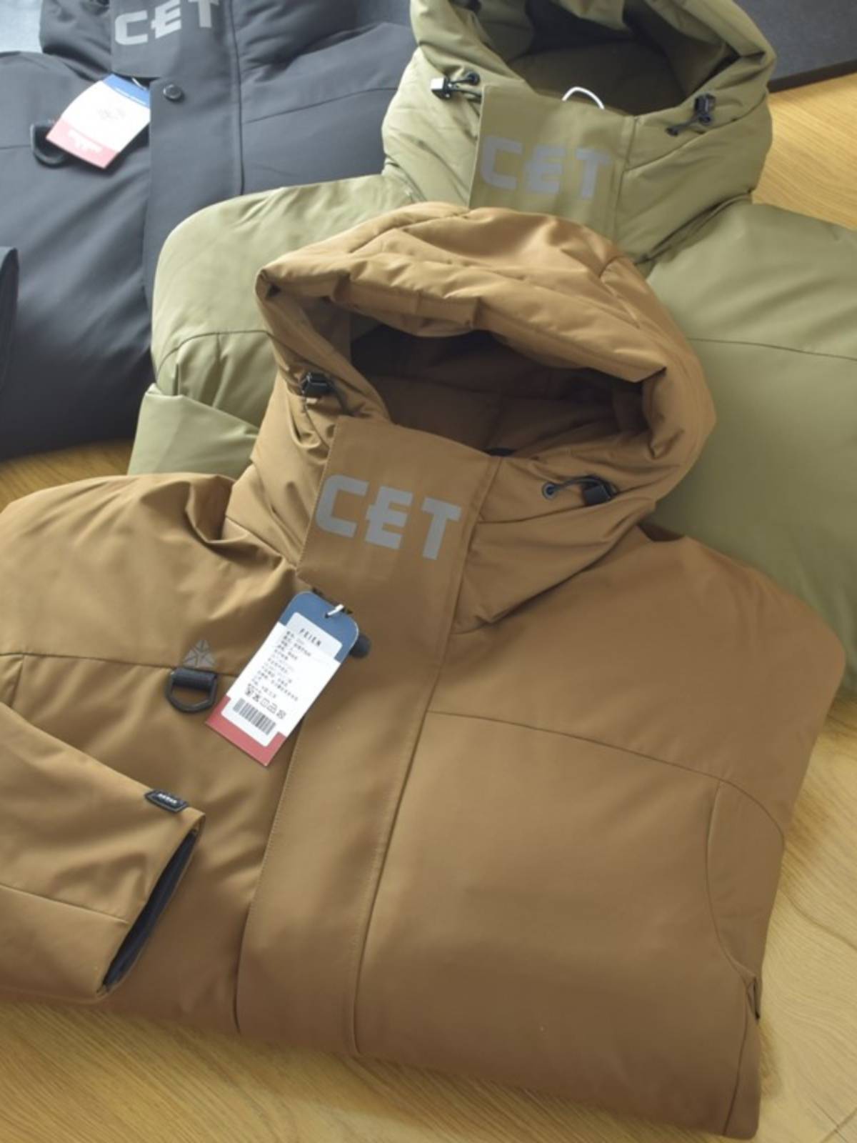 Technology anti -splashing outdoor warm jacket male down jacket