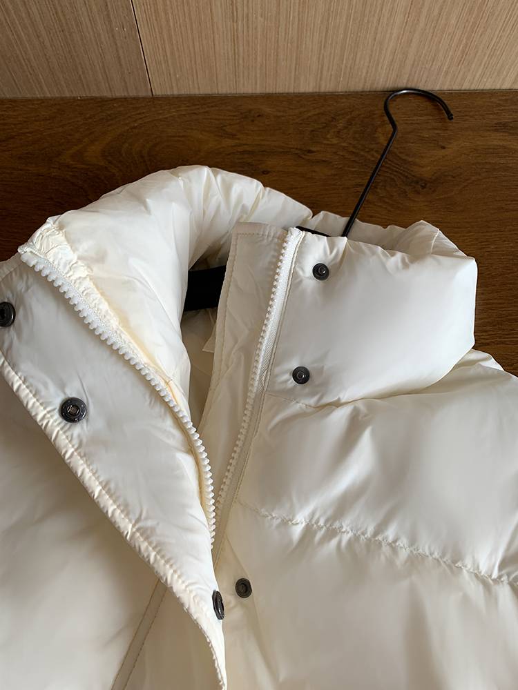 High -end European Station New National Standard 90 White Duck Velvet Women's Short Stand -up Puffing Puff down jacket Women Winter Winter