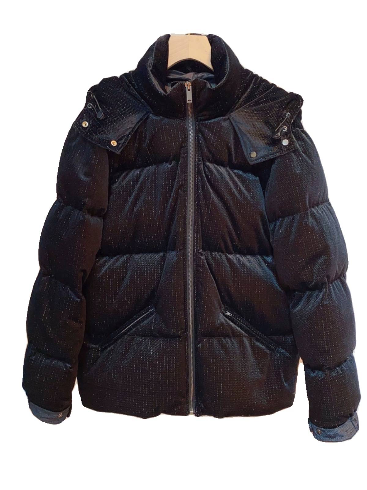 The versatile conventional stand -up collar bright glittering goose velvet keep warm