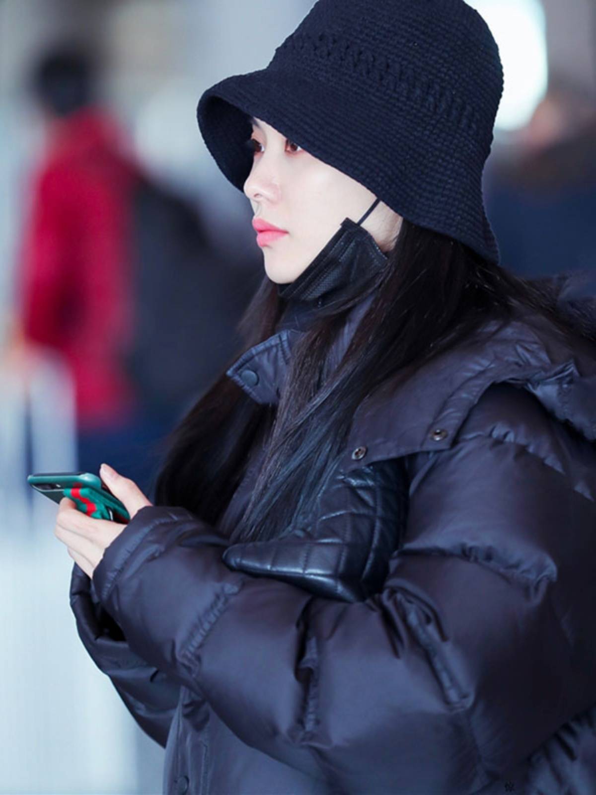 Winter old down jacket renovated with a thickened and customized semi -finished processing star
