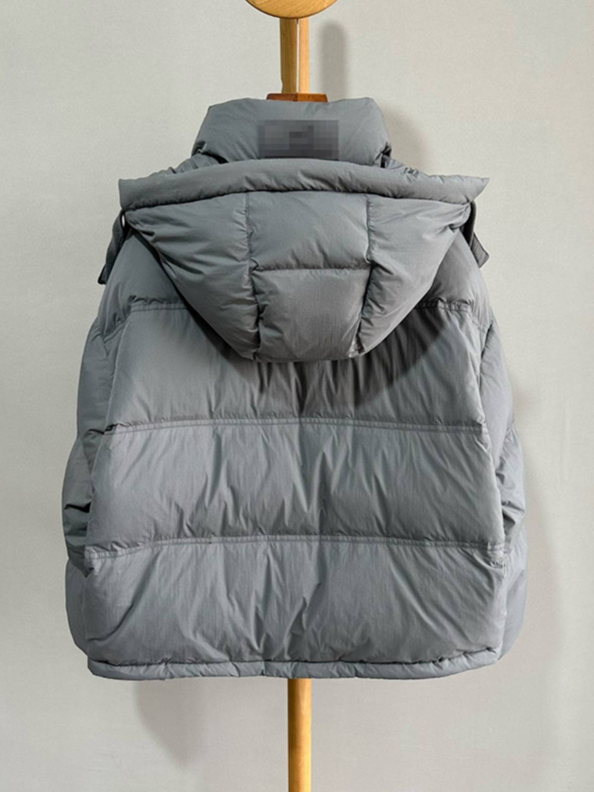 Capsule hooded down jacket Men and women couples, autumn and winter thickened short bread jackets