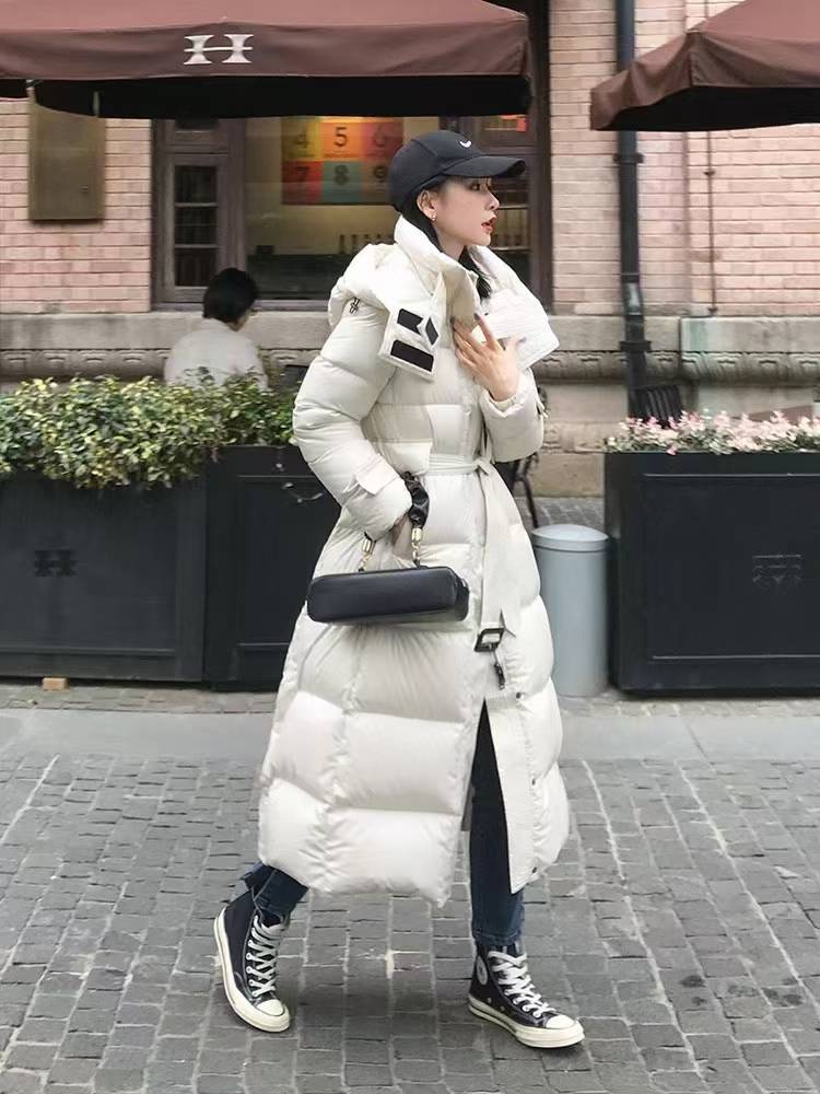 Original high -quality lady belt can take off the cap and thickens long down jackets warm fashion large size jacket