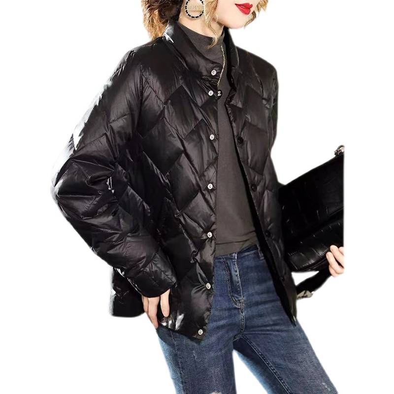 Clear warehouse leakage big -name cutting exit light and light down jacket
