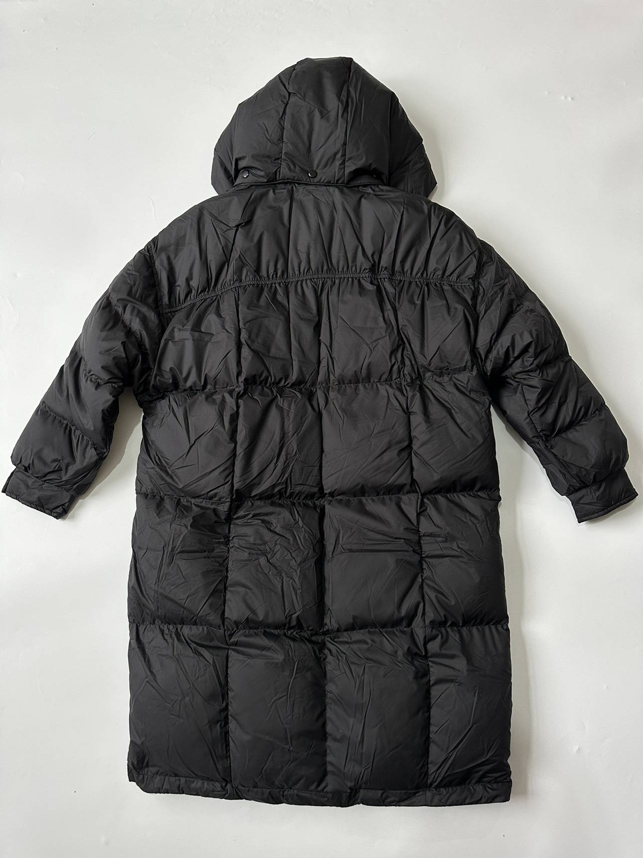 The factory has good reputation, as thick as a quilt, as light as a fur, 90%white duck velvet long -sleeved down jacket outer women