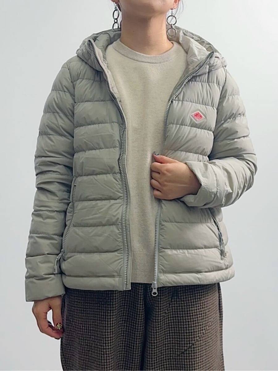 Japanese conventional hooded comfortable down jacket