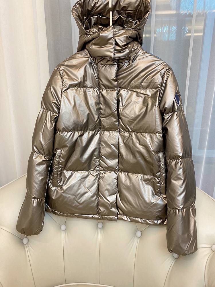 Special offer waterproof and pollution -proof coating bright face connecting down jacket