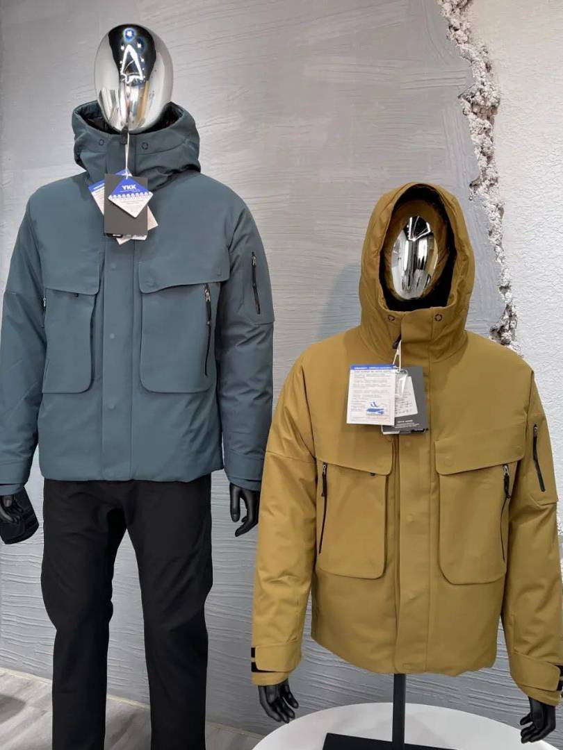 Town shop cattle!Autumn and winter urban outdoor seamless glue pole cold duck down wind and rainproof men's hooded down jacket