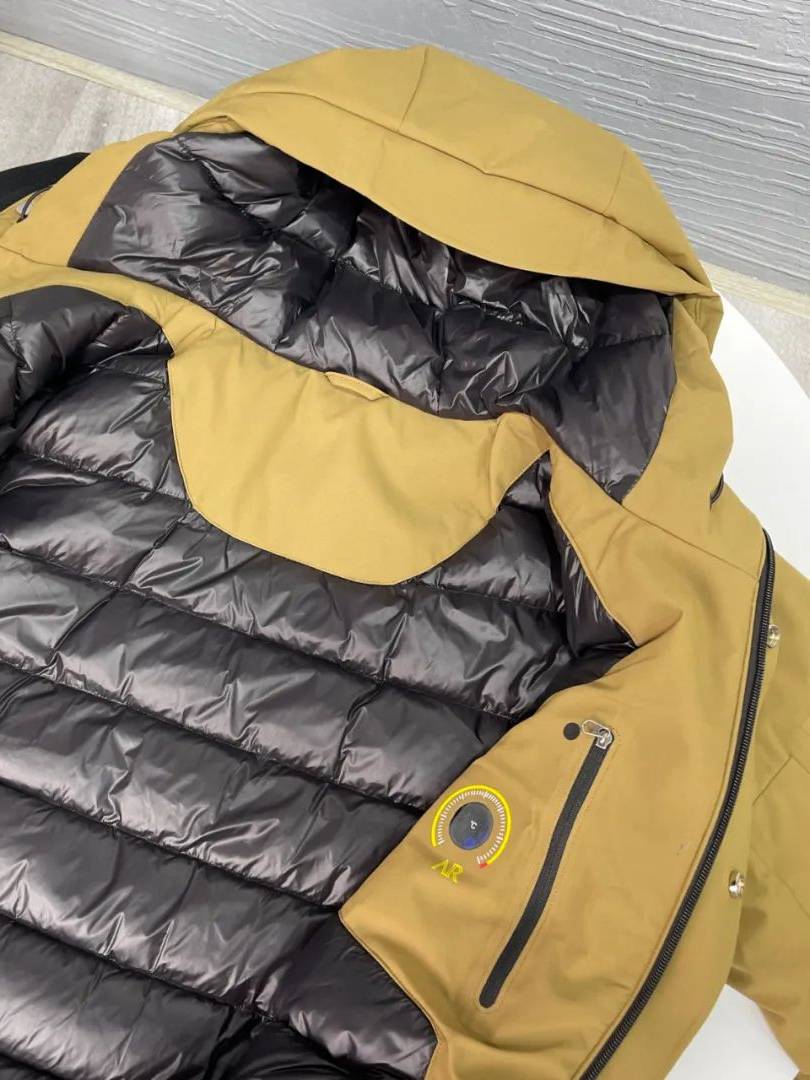 Town shop cattle!Autumn and winter urban outdoor seamless glue pole cold duck down wind and rainproof men's hooded down jacket