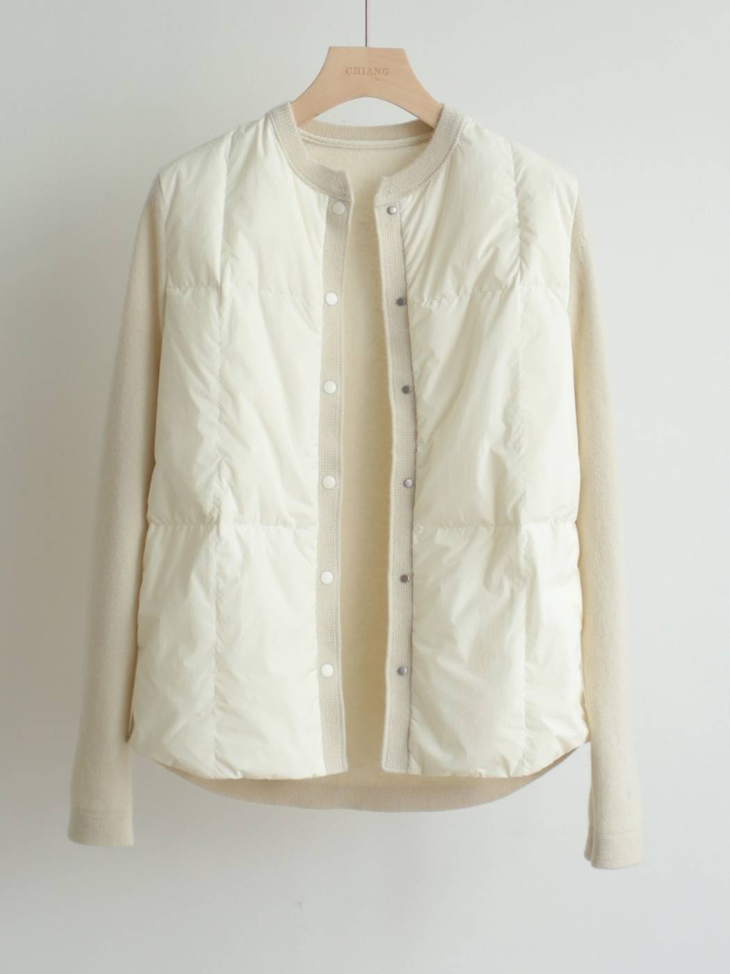Simple and other conventional round -collar wild jackets