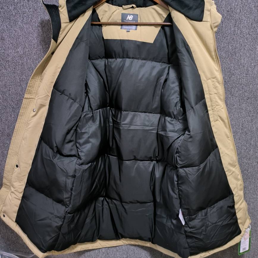 A very thick men's down jacket large -size mid -style windproof down jacket
