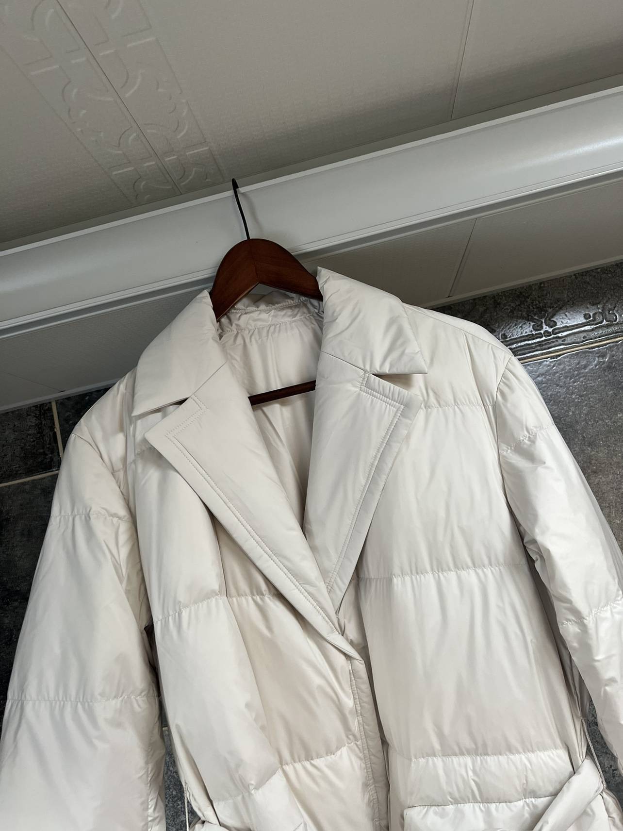 Xiao He Liushui Tiff silk ultra -fine polyester+90 white goose down long outdoor down jacket special