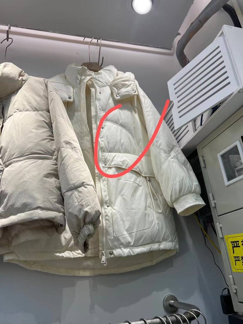 Physical store clearance 90 white duck down jacket, 2021 explosion ladies down jackets, bread clothes.