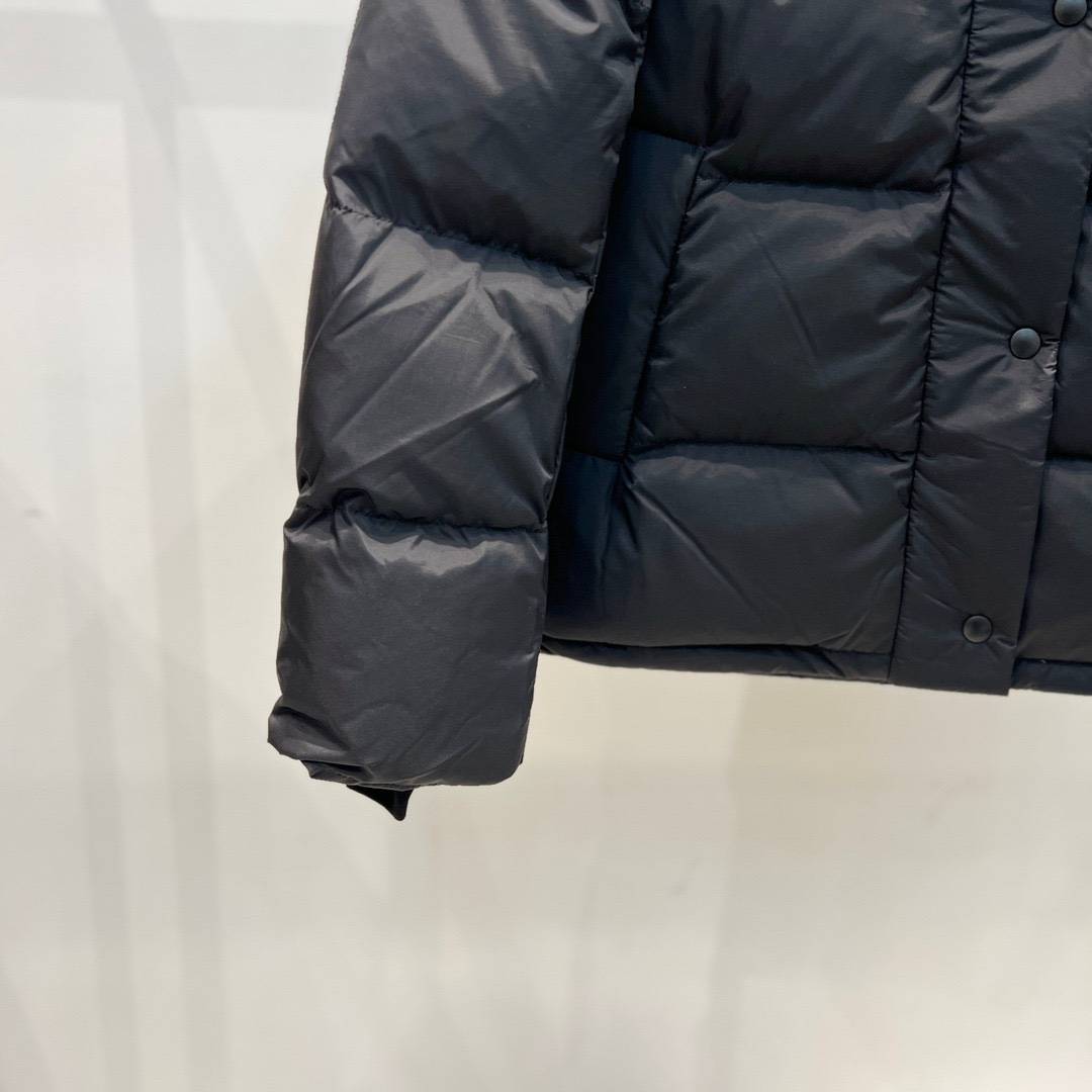 90 White Goose Vancouver Wild Waterproof High -end Lu Women's Hat Link down jacket Chinese casual goose down jacket jacket female winter brocade