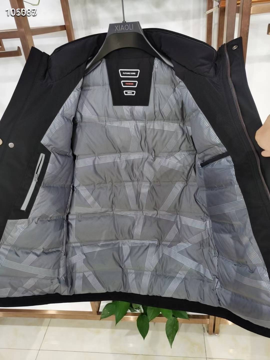 This winter new counters withdraw codes of disconnected special offers men's high -end down jackets black hooded long lightweight down jacket