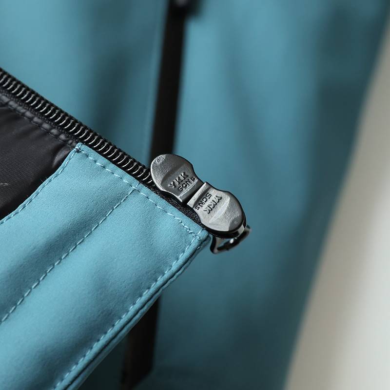 Outdoor casual cold and warm hooded down jacket